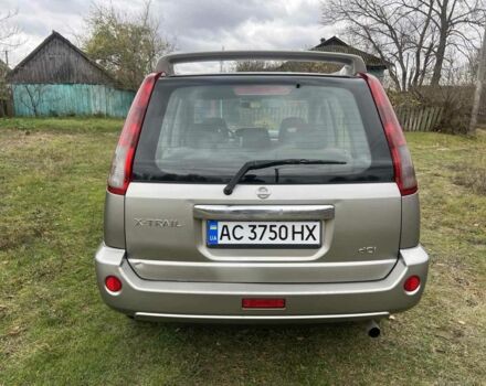 Серый Ниссан ИксТрейл, объемом двигателя 2.2 л и пробегом 261 тыс. км за 4400 $, фото 15 на Automoto.ua