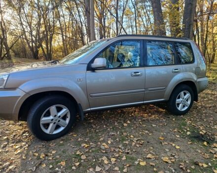 Сірий Ніссан ІксТрейл, об'ємом двигуна 2.2 л та пробігом 313 тис. км за 4500 $, фото 14 на Automoto.ua