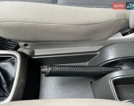 Серый Ниссан ИксТрейл, объемом двигателя 2.18 л и пробегом 280 тыс. км за 5850 $, фото 48 на Automoto.ua