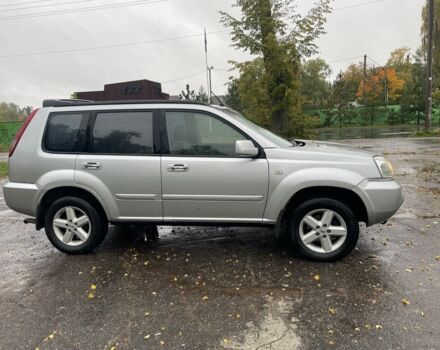 Серый Ниссан ИксТрейл, объемом двигателя 2.2 л и пробегом 287 тыс. км за 4750 $, фото 3 на Automoto.ua