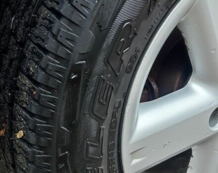 Серый Ниссан ИксТрейл, объемом двигателя 2.2 л и пробегом 293 тыс. км за 4000 $, фото 6 на Automoto.ua