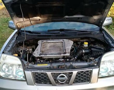 Серый Ниссан ИксТрейл, объемом двигателя 2.2 л и пробегом 350 тыс. км за 3400 $, фото 29 на Automoto.ua