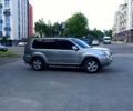 Серый Ниссан ИксТрейл, объемом двигателя 2.5 л и пробегом 220 тыс. км за 5555 $, фото 5 на Automoto.ua