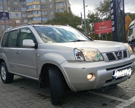 Серый Ниссан ИксТрейл, объемом двигателя 0 л и пробегом 300 тыс. км за 3250 $, фото 3 на Automoto.ua