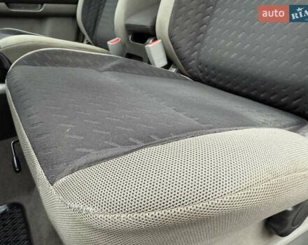 Серый Ниссан ИксТрейл, объемом двигателя 2.18 л и пробегом 280 тыс. км за 5850 $, фото 43 на Automoto.ua