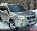 Серый Ниссан ИксТрейл, объемом двигателя 2.5 л и пробегом 274 тыс. км за 5500 $, фото 1 на Automoto.ua