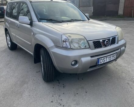 Серый Ниссан ИксТрейл, объемом двигателя 0 л и пробегом 230 тыс. км за 3700 $, фото 1 на Automoto.ua