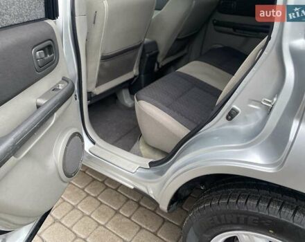 Серый Ниссан ИксТрейл, объемом двигателя 2.2 л и пробегом 272 тыс. км за 4500 $, фото 13 на Automoto.ua