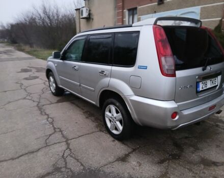 Сірий Ніссан ІксТрейл, об'ємом двигуна 0 л та пробігом 200 тис. км за 2300 $, фото 4 на Automoto.ua