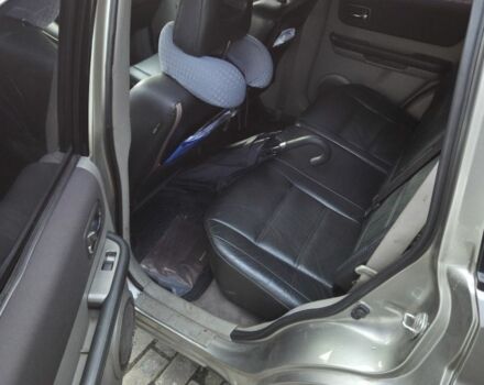 Серый Ниссан ИксТрейл, объемом двигателя 2.2 л и пробегом 280 тыс. км за 4164 $, фото 7 на Automoto.ua