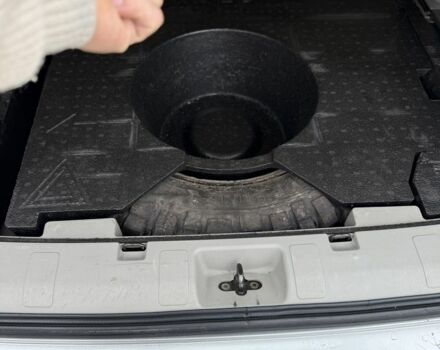 Серый Ниссан ИксТрейл, объемом двигателя 2.2 л и пробегом 313 тыс. км за 4400 $, фото 16 на Automoto.ua