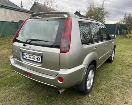 Серый Ниссан ИксТрейл, объемом двигателя 2.2 л и пробегом 261 тыс. км за 4400 $, фото 9 на Automoto.ua