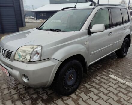 Серый Ниссан ИксТрейл, объемом двигателя 0 л и пробегом 353 тыс. км за 3850 $, фото 1 на Automoto.ua