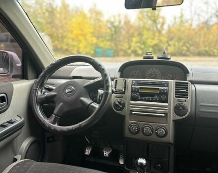 Серый Ниссан ИксТрейл, объемом двигателя 2.2 л и пробегом 250 тыс. км за 3500 $, фото 8 на Automoto.ua