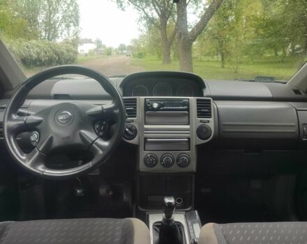 Серый Ниссан ИксТрейл, объемом двигателя 2.2 л и пробегом 3 тыс. км за 4800 $, фото 5 на Automoto.ua