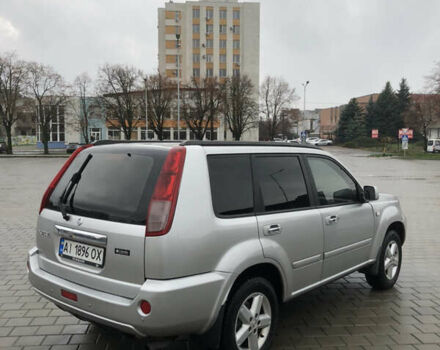 Серый Ниссан ИксТрейл, объемом двигателя 2 л и пробегом 192 тыс. км за 6600 $, фото 6 на Automoto.ua