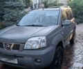 Сірий Ніссан ІксТрейл, об'ємом двигуна 2.2 л та пробігом 245 тис. км за 4000 $, фото 2 на Automoto.ua
