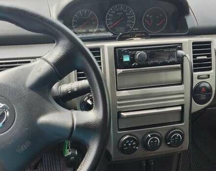 Серый Ниссан ИксТрейл, объемом двигателя 2 л и пробегом 350 тыс. км за 7200 $, фото 25 на Automoto.ua