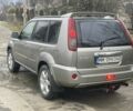 Серый Ниссан ИксТрейл, объемом двигателя 2.2 л и пробегом 300 тыс. км за 3350 $, фото 1 на Automoto.ua