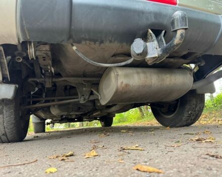 Сірий Ніссан ІксТрейл, об'ємом двигуна 0 л та пробігом 240 тис. км за 3999 $, фото 7 на Automoto.ua