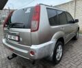 Сірий Ніссан ІксТрейл, об'ємом двигуна 2.2 л та пробігом 258 тис. км за 3800 $, фото 5 на Automoto.ua