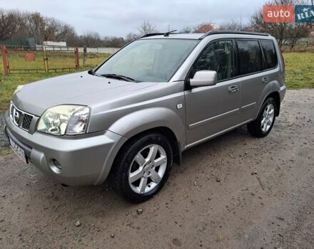 Сірий Ніссан ІксТрейл, об'ємом двигуна 2.2 л та пробігом 350 тис. км за 3750 $, фото 11 на Automoto.ua