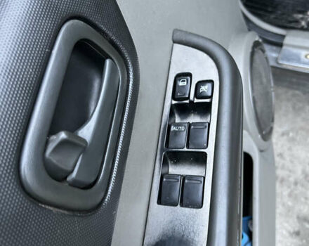 Серый Ниссан ИксТрейл, объемом двигателя 2 л и пробегом 303 тыс. км за 4699 $, фото 7 на Automoto.ua