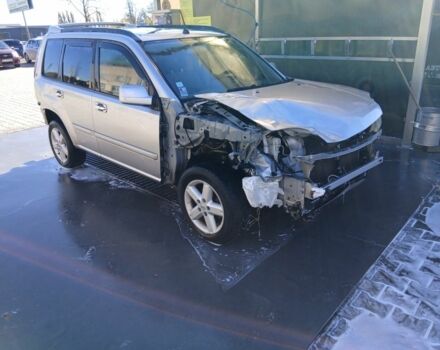 Серый Ниссан ИксТрейл, объемом двигателя 0 л и пробегом 200 тыс. км за 2100 $, фото 7 на Automoto.ua