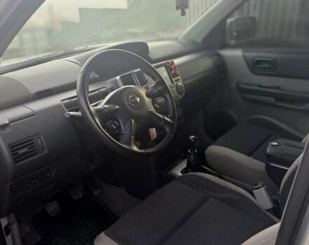 Сірий Ніссан ІксТрейл, об'ємом двигуна 2.18 л та пробігом 208 тис. км за 7200 $, фото 9 на Automoto.ua