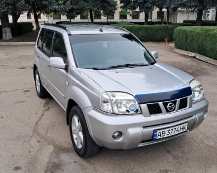 Сірий Ніссан ІксТрейл, об'ємом двигуна 0 л та пробігом 207 тис. км за 7200 $, фото 2 на Automoto.ua