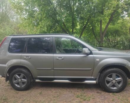 Серый Ниссан ИксТрейл, объемом двигателя 2.2 л и пробегом 3 тыс. км за 4800 $, фото 7 на Automoto.ua