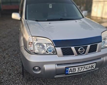 Сірий Ніссан ІксТрейл, об'ємом двигуна 2.18 л та пробігом 208 тис. км за 7200 $, фото 1 на Automoto.ua