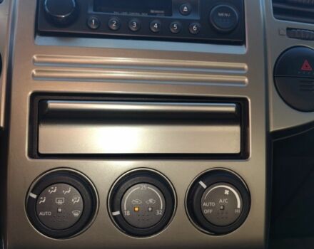 Серый Ниссан ИксТрейл, объемом двигателя 2.2 л и пробегом 286 тыс. км за 6000 $, фото 10 на Automoto.ua