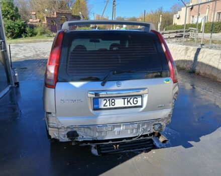 Серый Ниссан ИксТрейл, объемом двигателя 0 л и пробегом 200 тыс. км за 2100 $, фото 2 на Automoto.ua