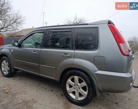 Сірий Ніссан ІксТрейл, об'ємом двигуна 2.49 л та пробігом 211 тис. км за 7500 $, фото 6 на Automoto.ua