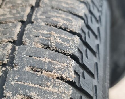 Серый Ниссан ИксТрейл, объемом двигателя 2.2 л и пробегом 300 тыс. км за 4900 $, фото 2 на Automoto.ua