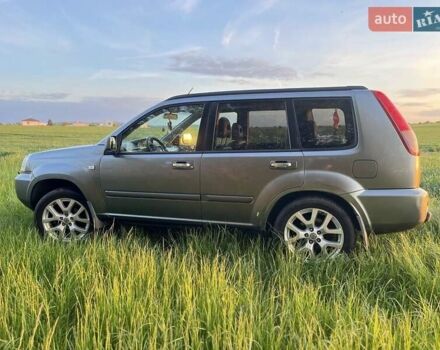 Серый Ниссан ИксТрейл, объемом двигателя 2.5 л и пробегом 360 тыс. км за 6417 $, фото 6 на Automoto.ua