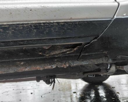 Серый Ниссан ИксТрейл, объемом двигателя 2.2 л и пробегом 485 тыс. км за 3500 $, фото 6 на Automoto.ua