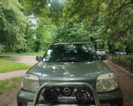 Серый Ниссан ИксТрейл, объемом двигателя 2.2 л и пробегом 300 тыс. км за 4900 $, фото 12 на Automoto.ua