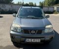 Сірий Ніссан ІксТрейл, об'ємом двигуна 2.2 л та пробігом 352 тис. км за 3700 $, фото 2 на Automoto.ua