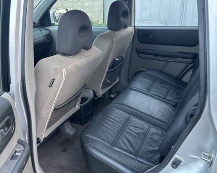 Сірий Ніссан ІксТрейл, об'ємом двигуна 2.2 л та пробігом 318 тис. км за 3300 $, фото 9 на Automoto.ua