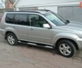 Серый Ниссан ИксТрейл, объемом двигателя 2 л и пробегом 320 тыс. км за 6300 $, фото 3 на Automoto.ua