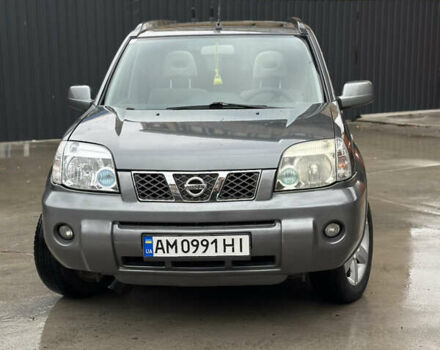 Серый Ниссан ИксТрейл, объемом двигателя 2.18 л и пробегом 308 тыс. км за 5100 $, фото 1 на Automoto.ua