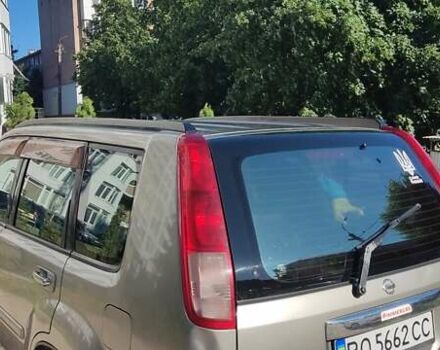 Серый Ниссан ИксТрейл, объемом двигателя 2 л и пробегом 350 тыс. км за 7200 $, фото 6 на Automoto.ua