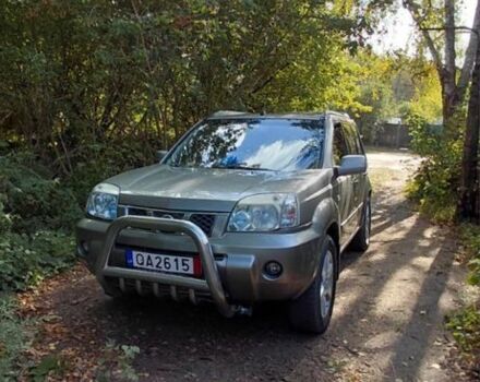 Серый Ниссан ИксТрейл, объемом двигателя 2.2 л и пробегом 380 тыс. км за 3500 $, фото 7 на Automoto.ua