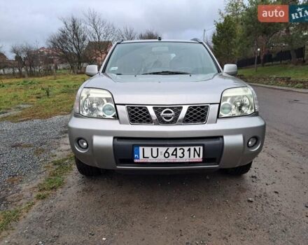 Сірий Ніссан ІксТрейл, об'ємом двигуна 2.2 л та пробігом 350 тис. км за 3750 $, фото 10 на Automoto.ua