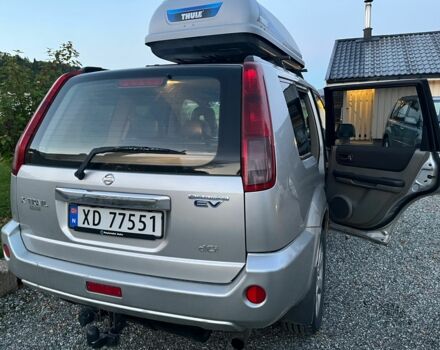 Ниссан ИксТрейл 2006 в Киеве на Automoto.ua Серый Ниссан ИксТрейл, объемом двигателя 2.2 л и пробегом 270 тыс. км за 3854 $, фото 2 на Automoto.ua