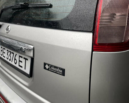 Серый Ниссан ИксТрейл, объемом двигателя 2 л и пробегом 208 тыс. км за 6600 $, фото 4 на Automoto.ua