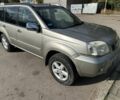 Сірий Ніссан ІксТрейл, об'ємом двигуна 2.2 л та пробігом 430 тис. км за 3467 $, фото 1 на Automoto.ua