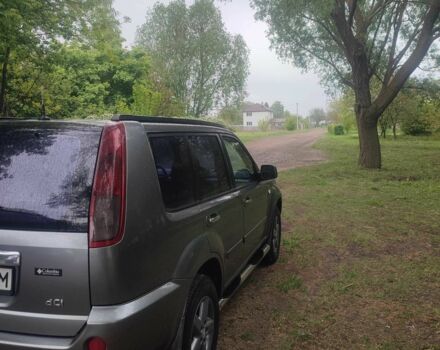 Серый Ниссан ИксТрейл, объемом двигателя 2.2 л и пробегом 3 тыс. км за 4800 $, фото 6 на Automoto.ua